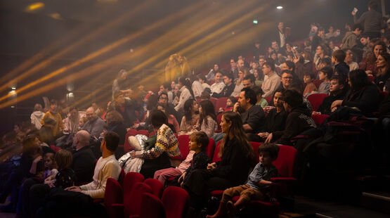 Silence dans les coulisses